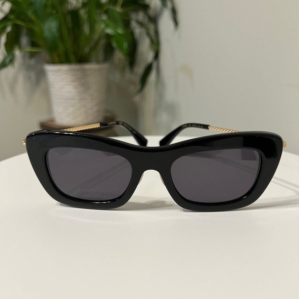 Authentic NWT Lanvin Sunglasses